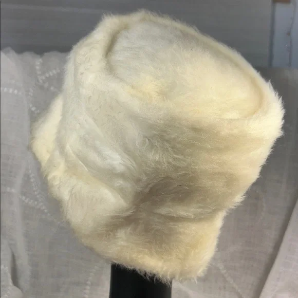 Vintage stylish fashionable hat - Picture 5 of 12